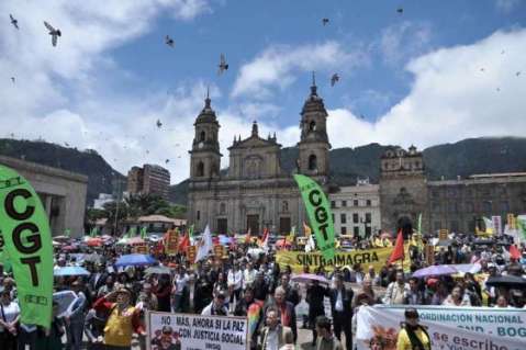 Gremios convocan a paro el 19 de marzo