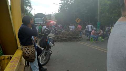 Habilitan temporalmente la vía Riohacha–Santa Marta tras protesta de campesinos