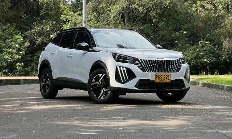 Peugeot 2008 híbrido en Colombia: ¿Por qué dicen que es el Mild Hybrid que rompe la regla?