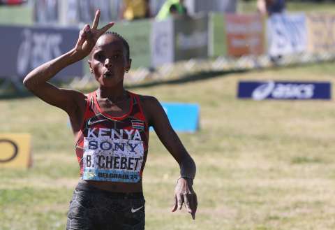 ¡Impresionante récord! Keniana Beatrice Chebet rompió marca en los 10.000 metros