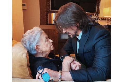 Juanes se pronunció tras la muerte de su mamá: “Siento que se llevó todo”