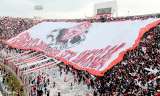 Hinchas de Huracán golpearon y robaron al plantel de jugadores