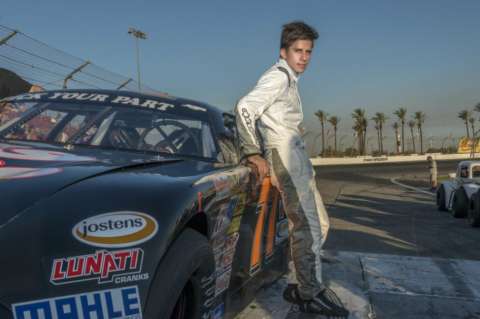 Juan Esteban García ficha por uno de los equipos más importantes de la Nascar