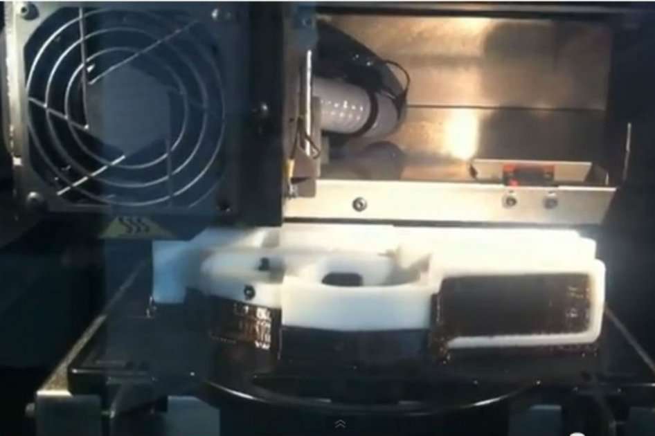 El video muestra uno de los momentos en que la impresora crea el arma.