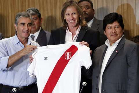 Gareca da a conocer su primera convocatoria como seleccionador de Perú