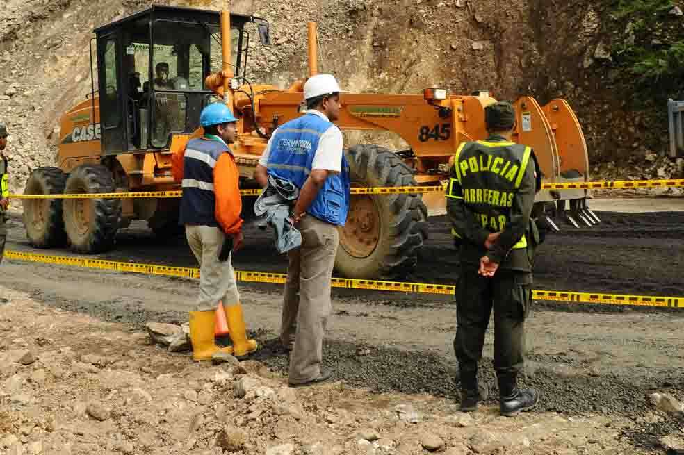 La ANLA tiene varios proyectos viales represados por problemas con las comunidades. / Archivo - El Espectador