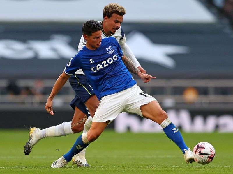 James Rodríguez se estrenó con la camiseta del Everton en la victoria ante Tottenham. /AFP