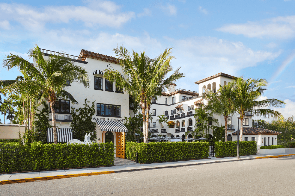 Con una Llave Michelin, The White Elephant Palm Beach destaca por su ambiente boutique y atención personalizada.