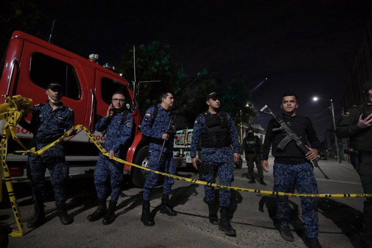 Tres guardianes del Inpec procesados por tortura en La Modelo quedaron en libertad