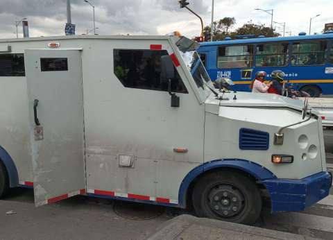 Con inhibidores de GPS, ladrones robaron un vehículo de valores: así lo hallaron