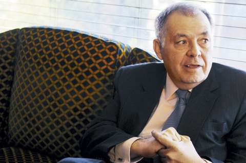 Los argumentos que trasnochan al procurador