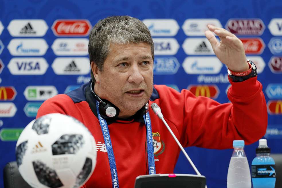 Con Hernán Dario "Bolillo" Gómez, la selección de Panamá clasificó por primera vez a una Copa del Mundo. / EFE