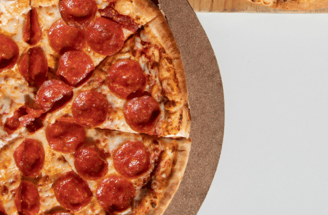 Este es el paso a paso para preparar una pizza con tortillas