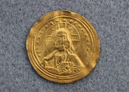 La moneda fue encontrada entre montañas de Noruega.