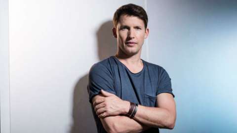 James Blunt anuncia su nuevo álbum de grandes éxitos