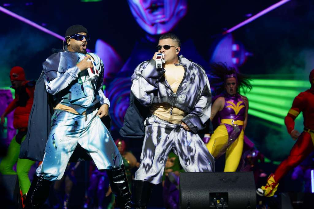 SAN JUAN (PUERTO RICO), 22/12/2024.- Jowell y Randy durante el concierto en su gira 3 D, en el Coliseo Jose Miguel Agrelot de San Juan de Puerto Rico, anoche. EFE/Thais Llorca