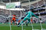 Dávinson Sánchez perdió sorpresivamente con el Tottenham en Londres