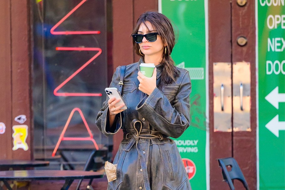 Emily Ratajkowski es una de las famosas que se ha declarado amante de esta viral tendencia.
