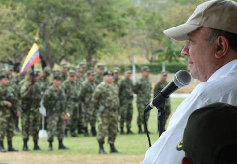 A evaluación capacidad de defensa y disuasión militar de FF.MM.