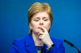 Primera ministra de Escocia, Nicola Sturgeon, anuncia su dimisión