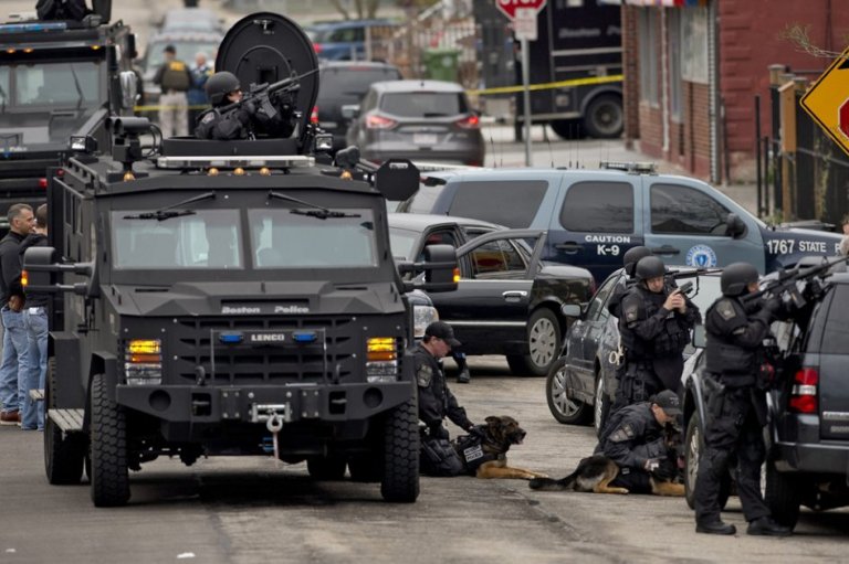 Intensa búsqueda del segundo sospechoso del atentado en Boston