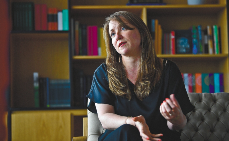 Fiona Nic Dhonnacha -Embajadora de Irlanda en Colombia