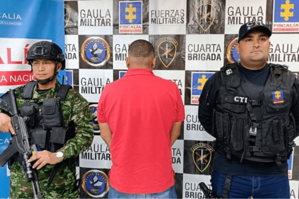 Captura de Johan Sebastián Rodríguez Mendoza, funcionario de la UNP que transportaba armas para las disidencias de las Farc.