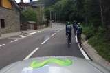 En el día de descanso de la Vuelta, Nairo y el Movistar Team pedalean en Andorra
