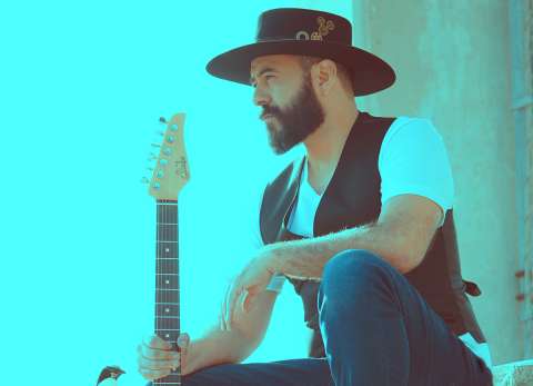 Julián Ávila, desde la música para el jazz