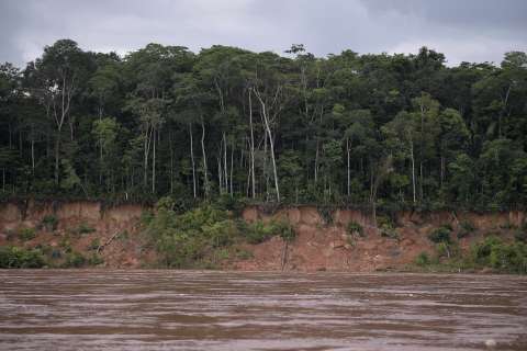 Sequía del río Putumayo tiene a Puerto Leguízamo sin combustible ni alimentos