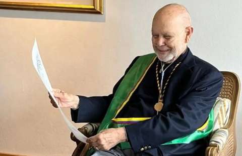Murió en Rodolfo Segovia, el hombre de las letras