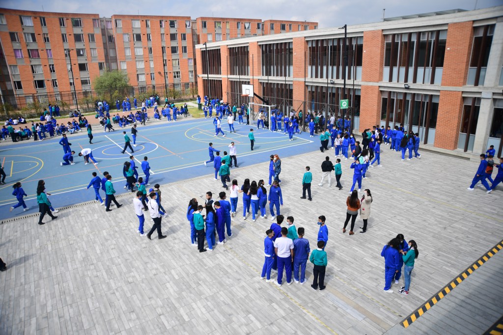 Bogotá revisa qué tan preparadas están sus sedes educativas para responder ante un sismo y cuáles requieren intervención prioritaria.