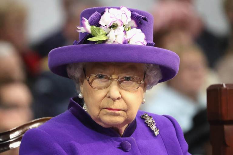 Las finanzas de la reina Isabel II, sacudidas por el coronavirus