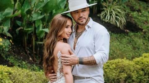 Jessi Uribe le dio costoso regalo a Paola Jara para celebrar 4 meses de matrimonio