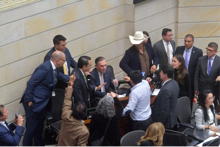 Senadores piden realizar audiencia pública a la terna para el nuevo magistrado