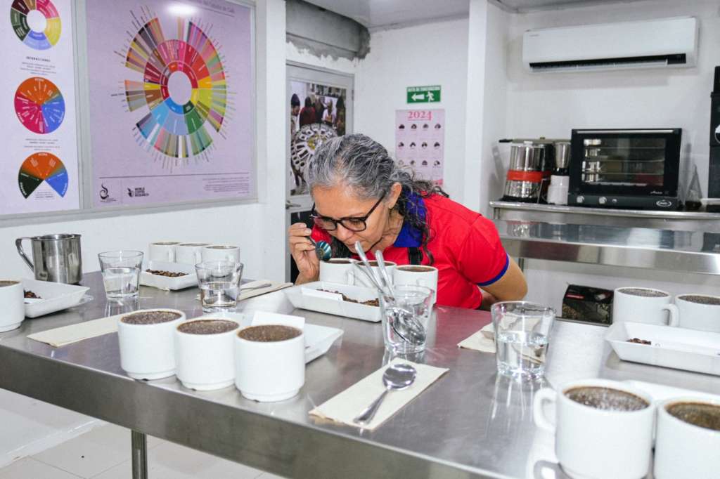 Café y cacao, de Colombia para el mundo: productores de la Sierra Nevada exponen sus productos en Alemania y España