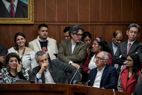 La reforma a la salud se hunde definitivamente en la Comisión Séptima del Senado