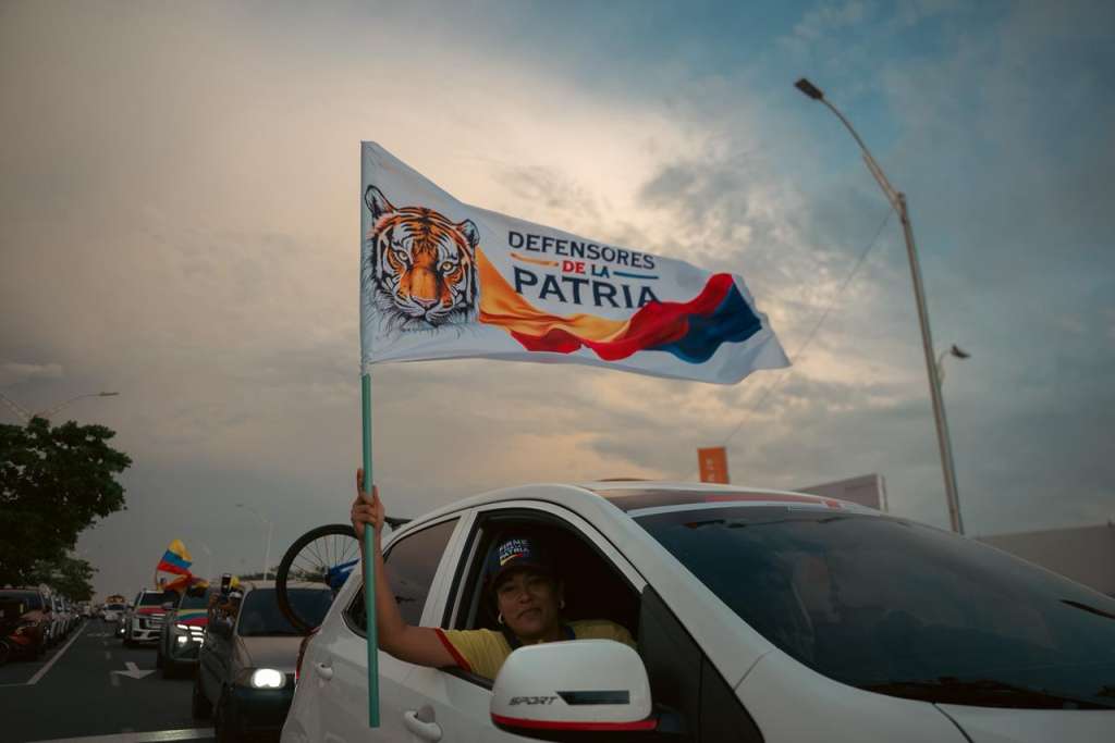 Caravana de simpatizantes de Abelardo De la Espriella en Barranquilla.