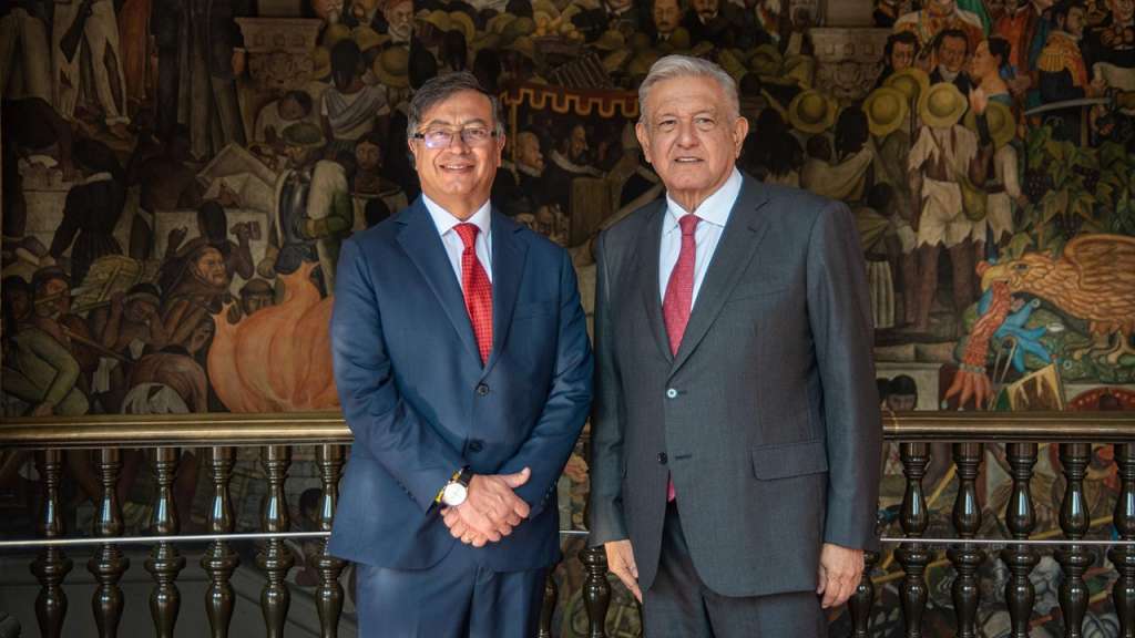 Los presidentes de Colombia, Gustavo Petro, y México, Andrés Manuel López Obrador.