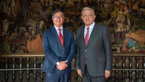 52 organizaciones piden a Petro y AMLO dejar “enfoque bélico” sobre las drogas