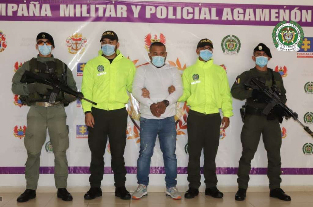 "Carro Loco" y "Chester", miembros del "Clan del Golfo" capturados