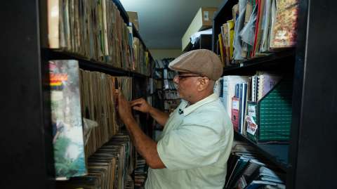 El guardián de la memoria y del archivo que se niega a desaparecer  en Chocó 