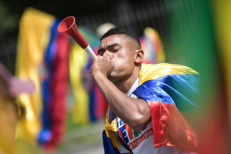 Desde las 9:00 a.m. miles de manifestantes se reunieron en puntos de concentración como el Parque Nacional y la Universidad Pedagógica.