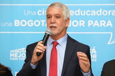 "Más de la mitad de los delincuentes capturados son reincidentes": Peñalosa