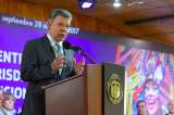 Santos anuncia decreto para que JEP entre a operar antes de que se apruebe estatutaria
