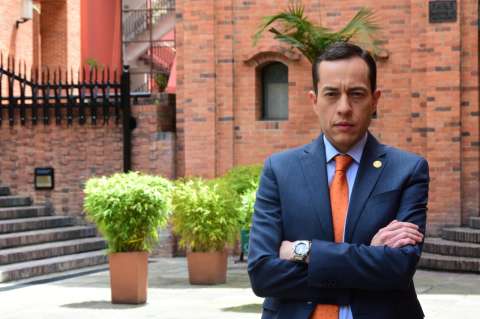 Anulan nombramiento de Andrés Barreto como experto comisionado de la Creg