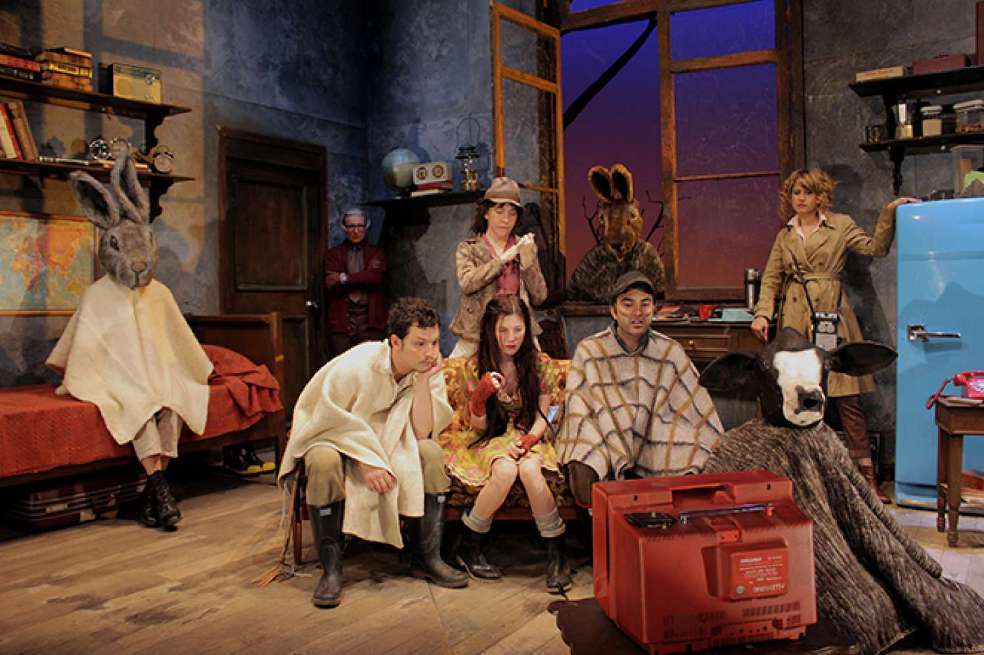 Imagen de una de las escenas de la obra “Labio de liebre”, del Teatro Petra, que estará en cartelera este año. / Andrés Gómez