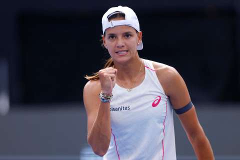 Emiliana Arango sigue firme en el WTA de Guadalajara y avanzó a cuartos de final