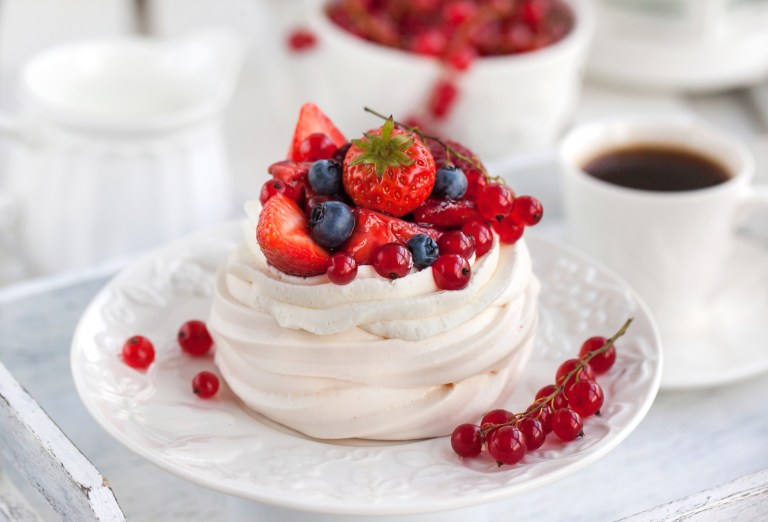 Receta para llevar a la mesa mini “pavlovas”