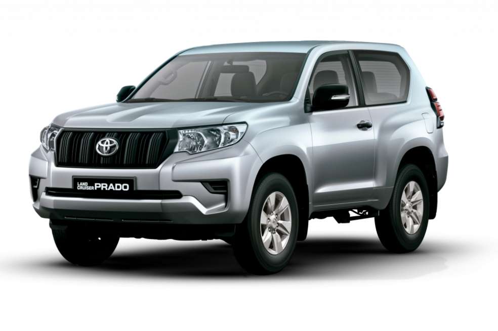 La versión TX-L, que cuenta con mayor equipamiento, tiene cojinería en cuero, sunroof y moonroof eléctrico y una pantalla táctil de ocho pulgadas.Su precio es de $176’400,000.00, para la TX y de $200’100,000, para la TX-L.